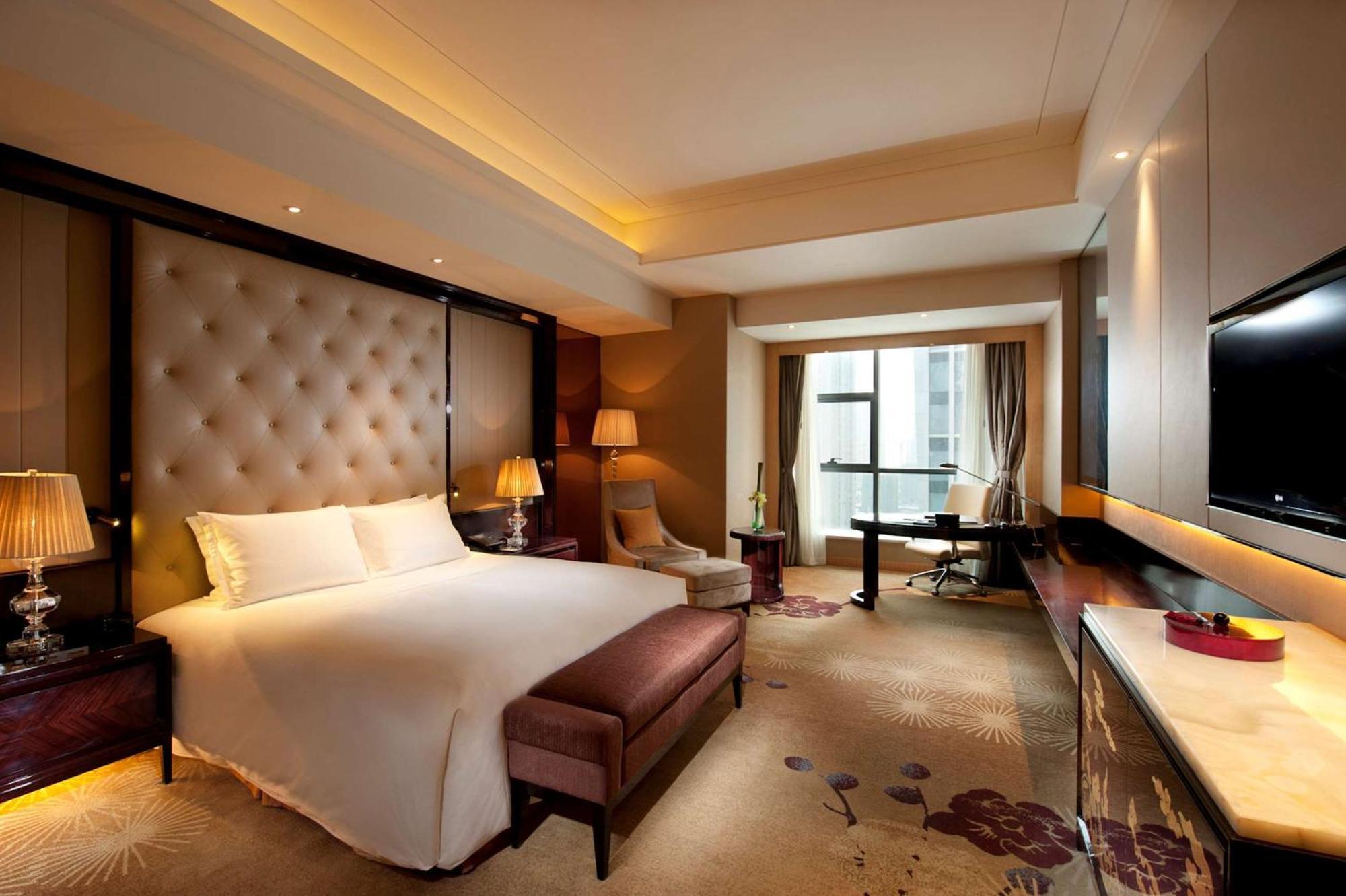 Отель Hilton Nanjing Нанкин Экстерьер фото